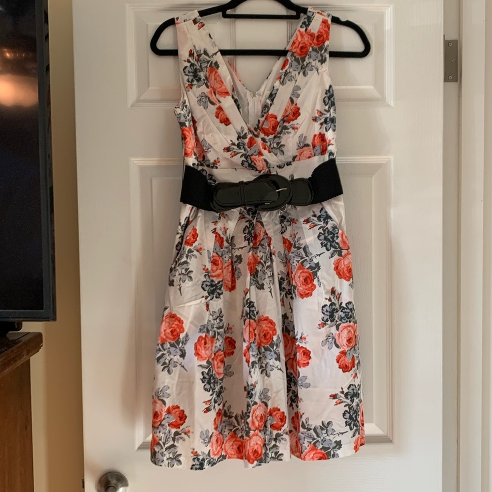 Floral Corey P belted dress, size 8